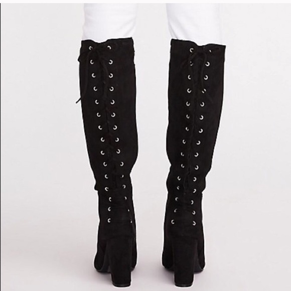 Black Faux Suede Boots with Heel Size 8 & 9 - Picture 3 of 3